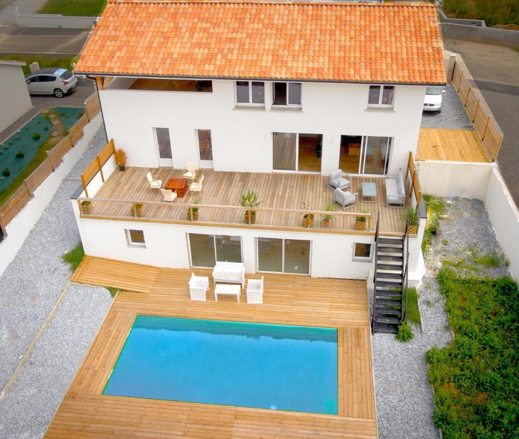 Maison Au Calme Avec Piscine Riviere-Saas-et-Gourby Exterior foto